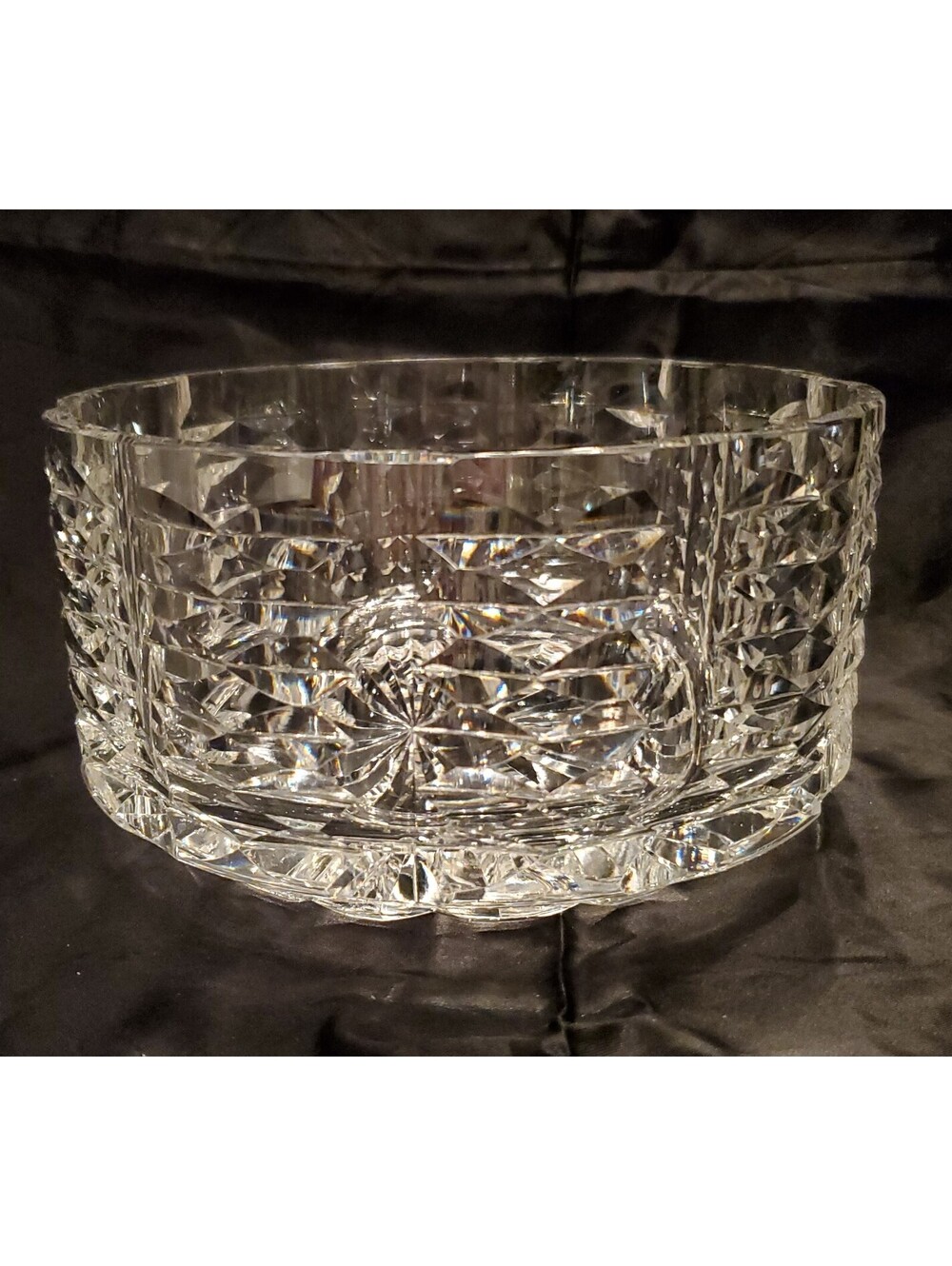 Waterford Clear Crystal Geometric Bow Tie Cut Bowl 7" x 4" Excellent Condition
